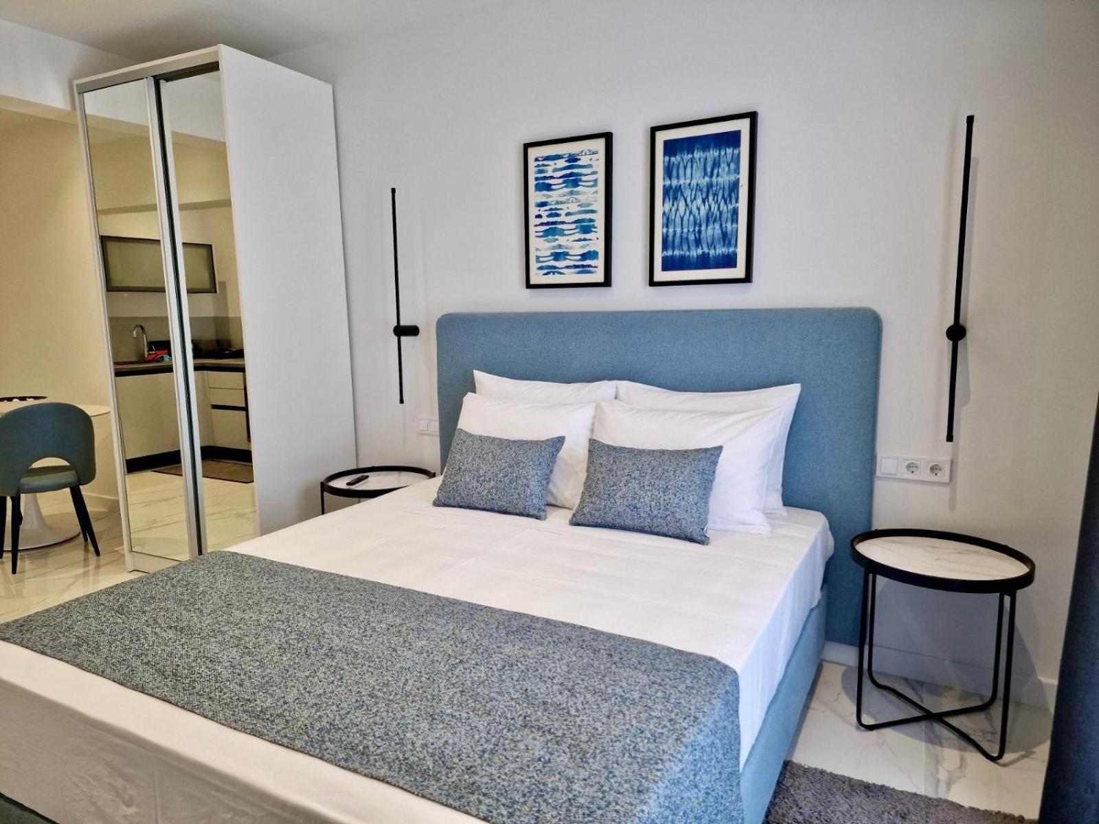 Kassiopi Piazza Suites Экстерьер фото